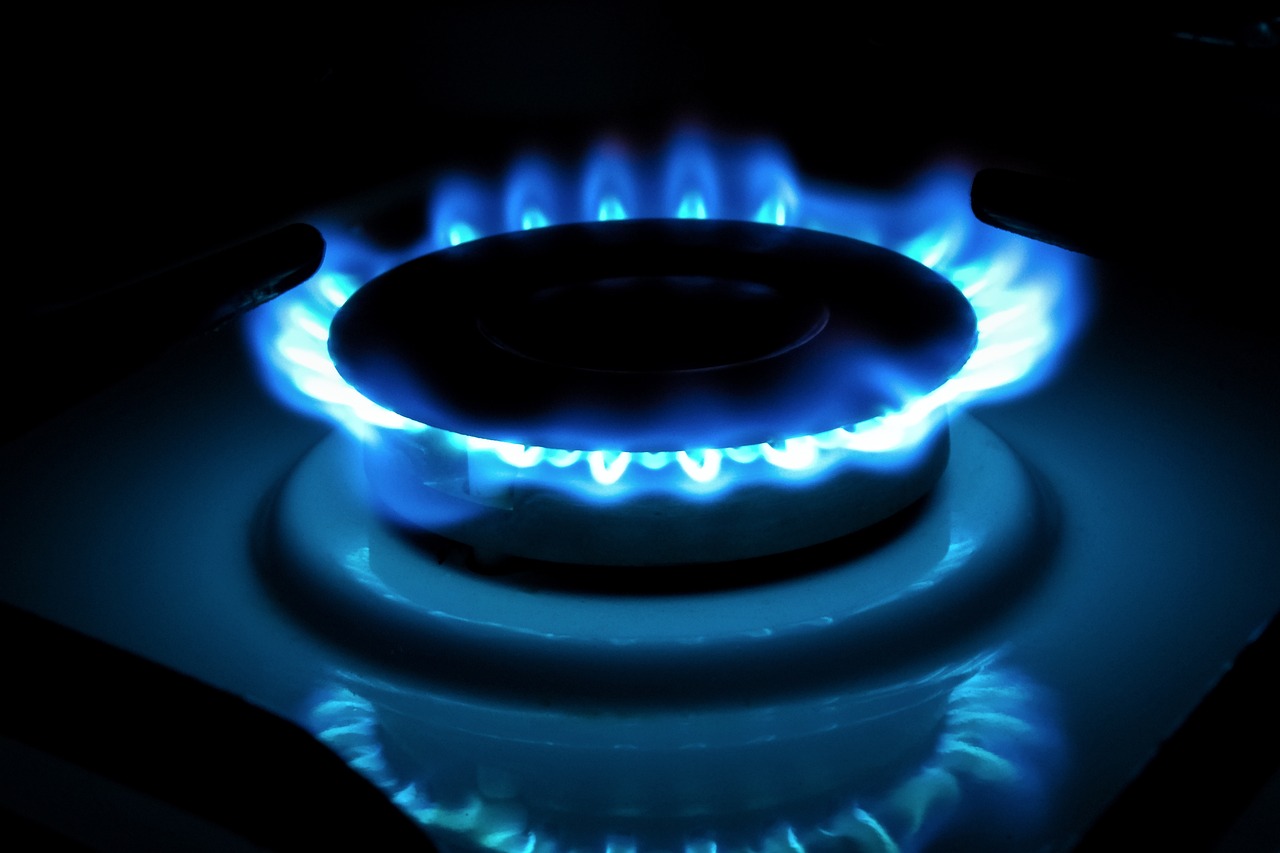 gas stove, stove, burner-7123856.jpg